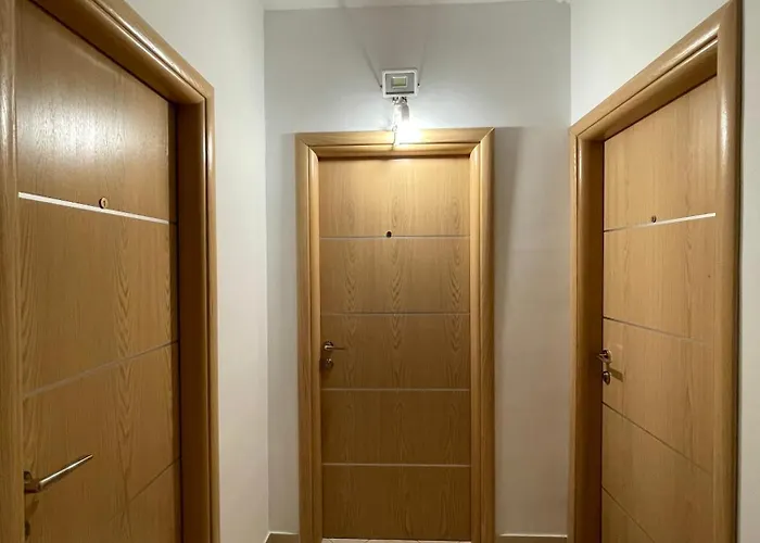 Monika Appartement *